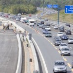 Volle Autobahnen, Baustellen und Stau