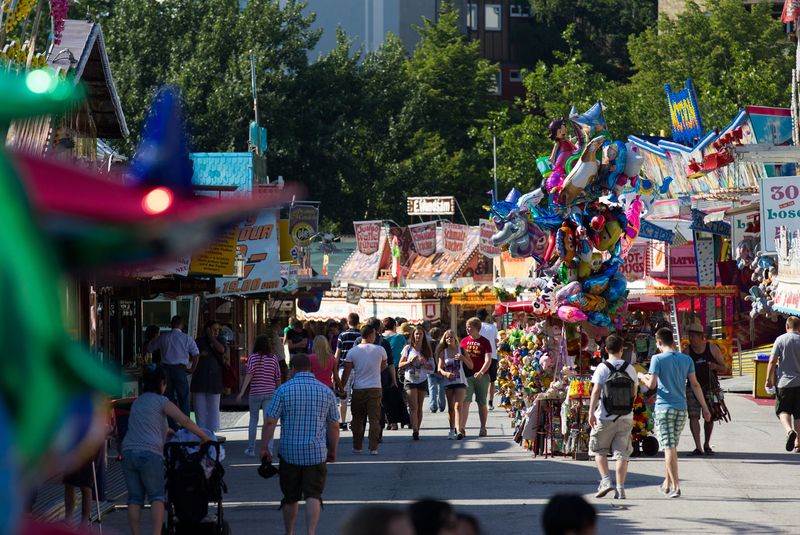 Hamburger Dom Meile