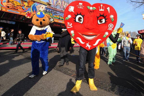 Domparade Domparade
