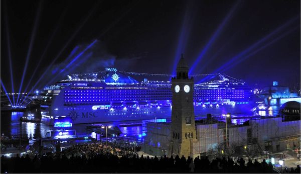 "MSC Magnifica" wurde in Hamburg getauft