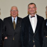 Hans-Martin Kreye, Lions-Präsident Hans-Dieter Wolf, Dr . Axel von der Wense (leitender Arzt der Intensivabteilung), Prof. Gottfried Böttger