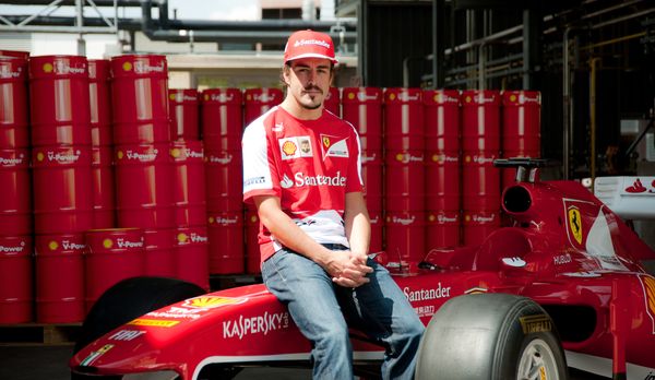 Fernando Alonso besuchte Shell in Hamburg