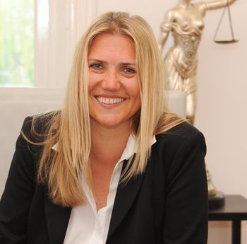 Verkehrsanwältin Dr. Daniela Mielchen