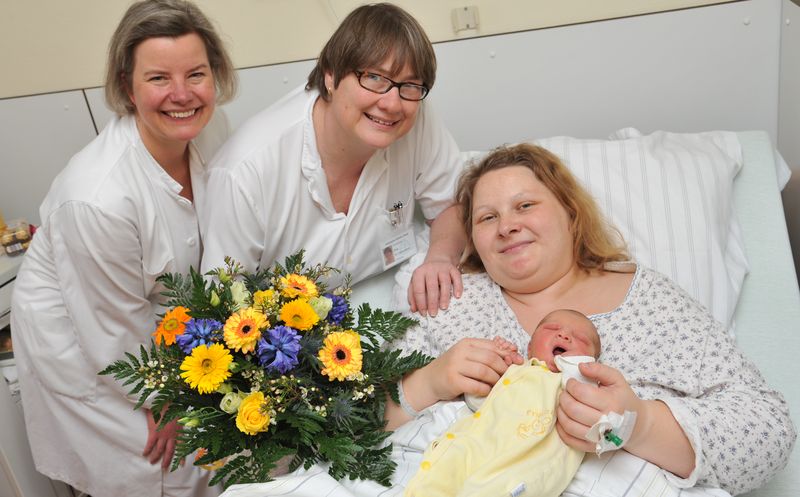 Asklepios Klinik: Leonie-Sophie ist das tausendste Baby 2014