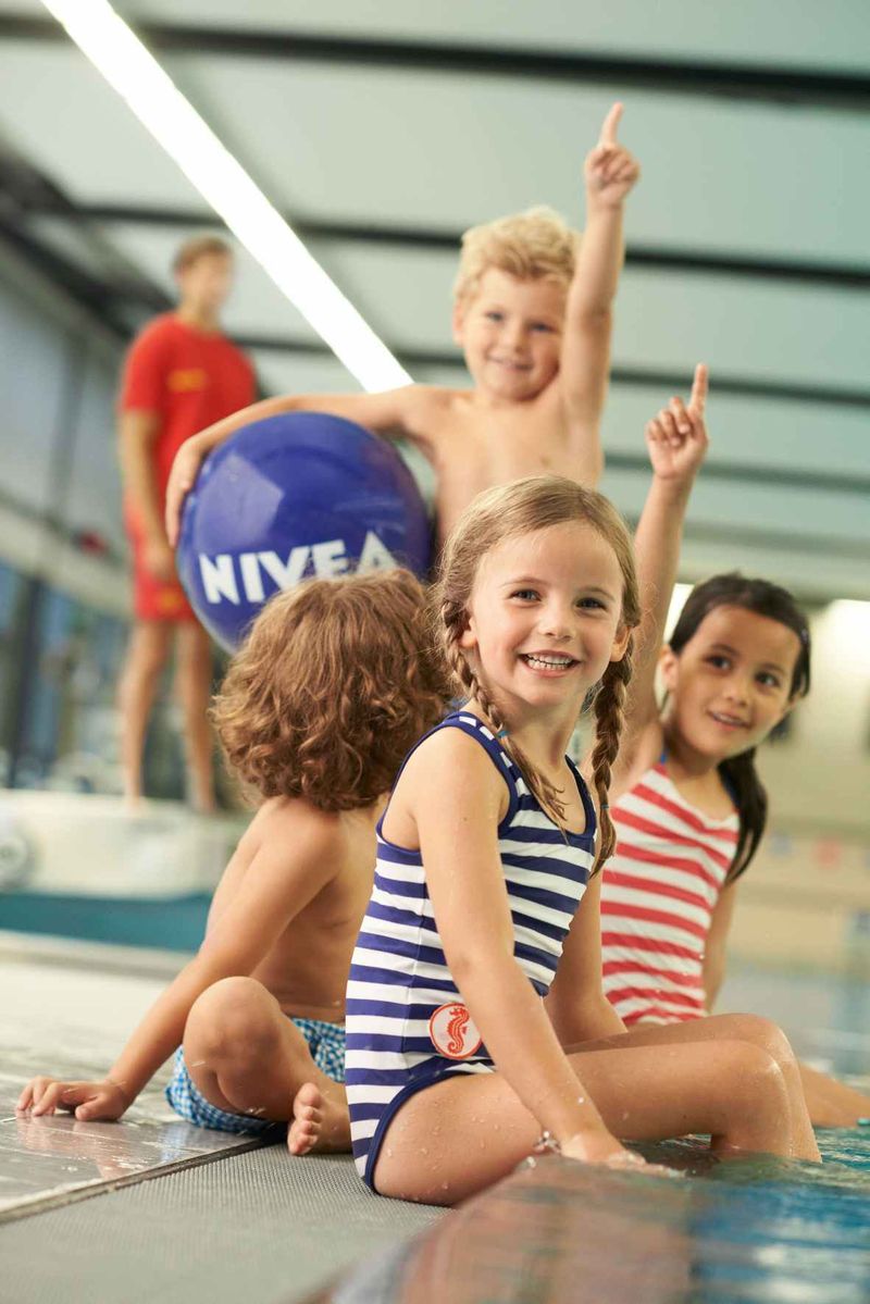 DLRG/Nivea Gemeinschaftsprojekt: "Seepferdchen für alle – Schwimmen lernen mit Nivea"