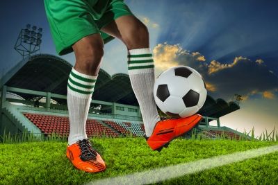 Bundeliga-Fussball gehört zu Hamburg wie die Elbe!