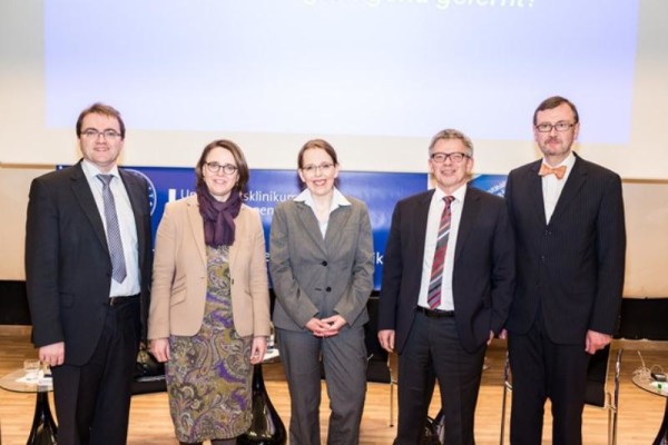 Referentengruppe beim 17. Eppendorfer Dialog zur Gesundheitspolitik