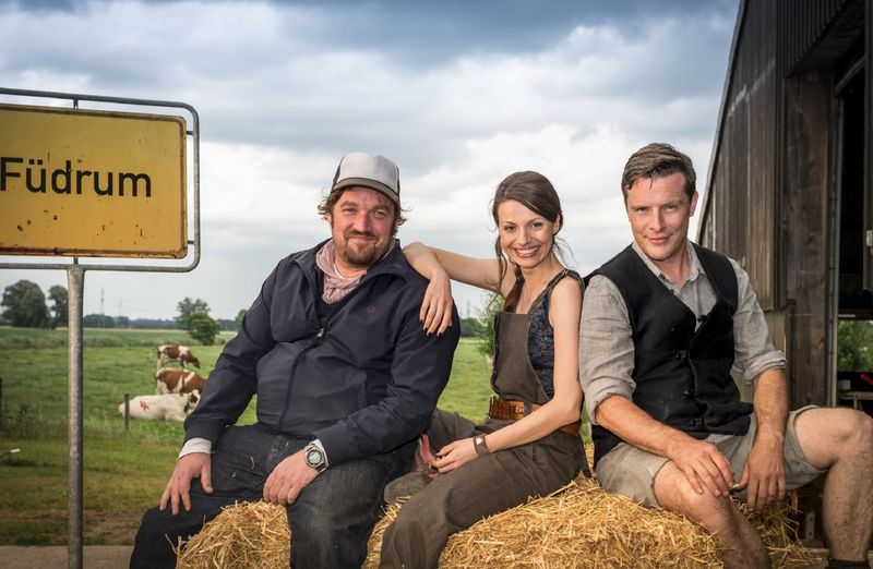 Drehstart für "Maikes schwarze Schafe": Till Franzen (Regie), Julia Hartmann (Rolle als Maike) und Florian Panzner (Rolle als Hinnerk)