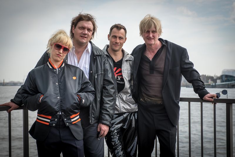 Die Magical Mystery-Crew: Annika Meier, Charly Hübner, Marc Hosemann, Detlev Buck