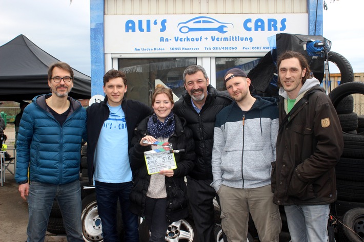 Plötzlich Türke - Komödie mit Oliver Konietzny, Nikola Kastner, Vedat Erincin und Nina Petri