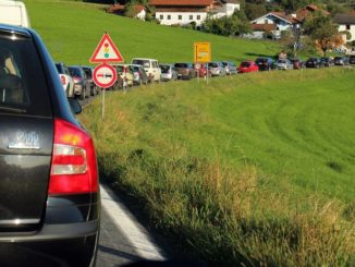 Pfingsten: Stau in ganz Deutschland