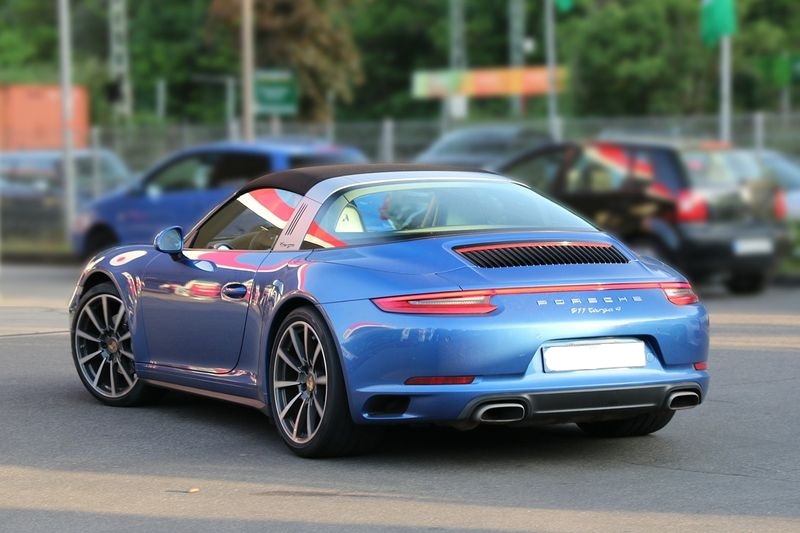 Porsche 911 Targa 4