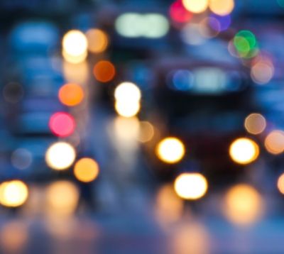 regen-und-dunkelheit-erhoehen-die-risiken-fuer-verkehrsunfaelle-betraechtlich | Regen und Dunkelheit erhöhen die Risiken für Verkehrsunfälle beträchtlich