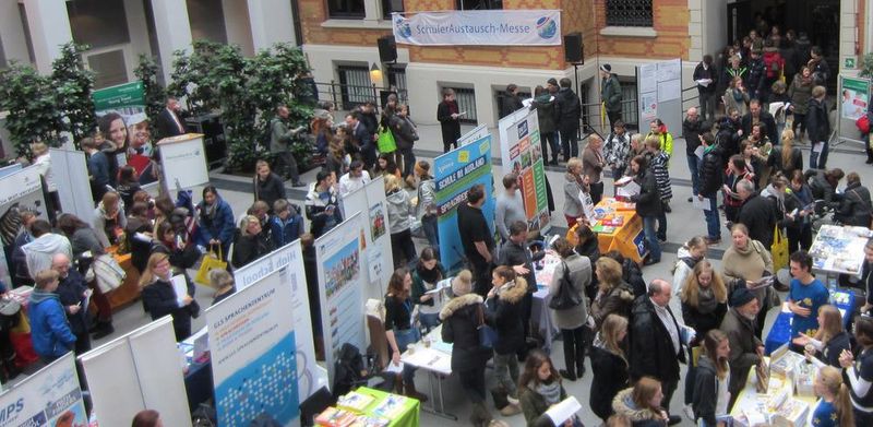 grosses-interesse-an-der-schueleraustausch-messe | Großes Interesse an der SchülerAustausch-Messe