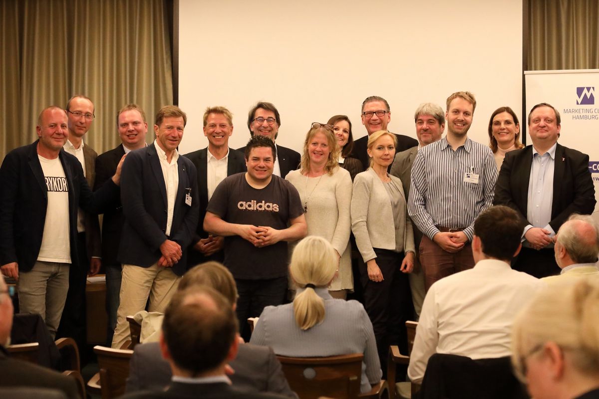 Von links nach rechts: Lars Prigge, Achim Peltz, Andreas Frank, Hans Meuers, Peter Brawand, Andreas Schweizer (vorne), Prof. Dr. Wolfgang Merkle, Doris Packert, Valentina Glubokovskaya, Tina Berns, Frank Laurinat, Ronald Heckl, Jan Hansen, Edith Stier-Thompson, Heiko Holzgräber.