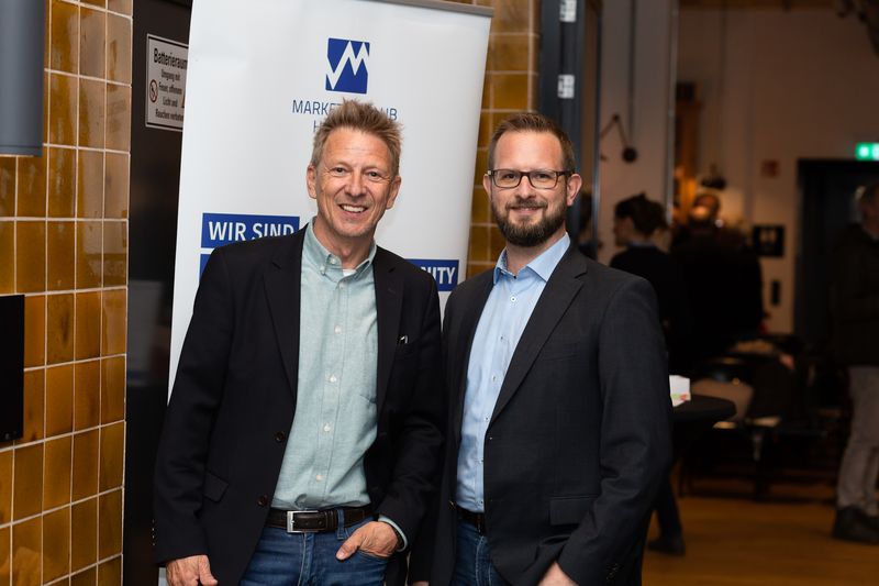 Peter Brawand, Vorstand Programm, Marketing Club Hamburg und Thomas Ludwig, Marketingleiter, Rügenwalder Mühle auf dem gestrigen Clubabend 