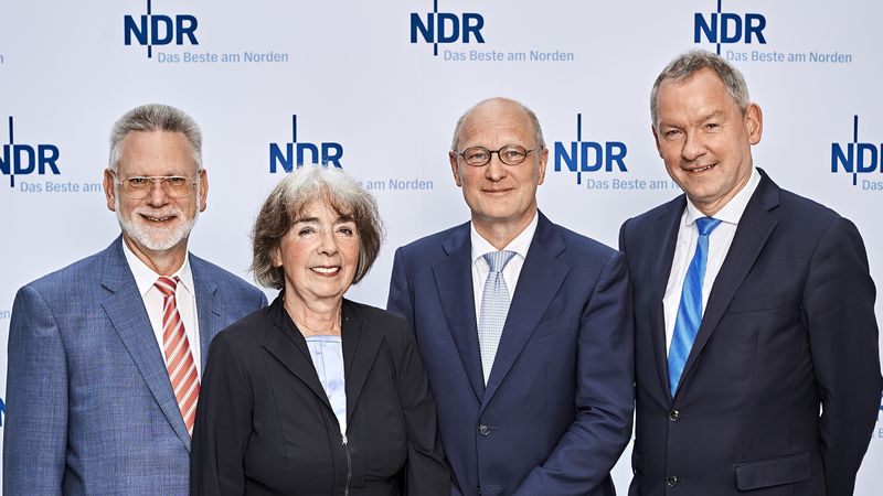  Joachim Knuth zum neuen NDR Intendanten gewählt - mit Ulf Birch, Dr. Cornelia Nenz und Lutz Marmor