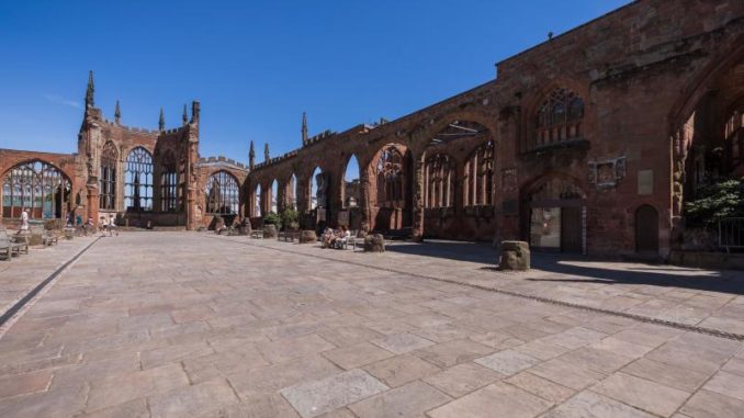 Die Ruine der Kathedrale von Coventry