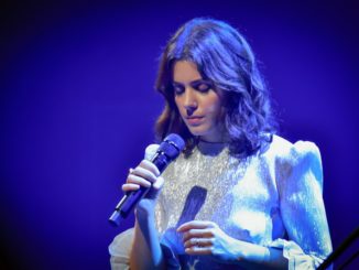 Sie wurde 2003 berühmt mit ihrem Debütalbum Call Off the Search, das sich mehr als zwei Millionen Mal verkaufte: Sängerin Katie Melua