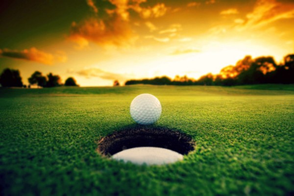 Golfurlaub im Breisgau incl. passendem Golfhotel in Freiburg