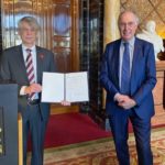 Bundesverdienstkreuz für Dr. Norbert Kloppenburg