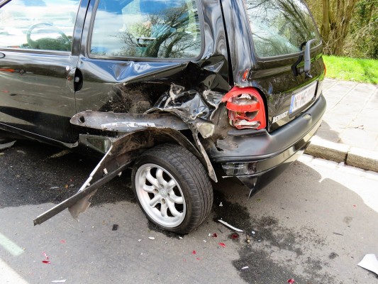 Schrottreife Autos ganz unkompliziert loswerden – das geht | Schrottreife Autos ganz unkompliziert loswerden – das geht?