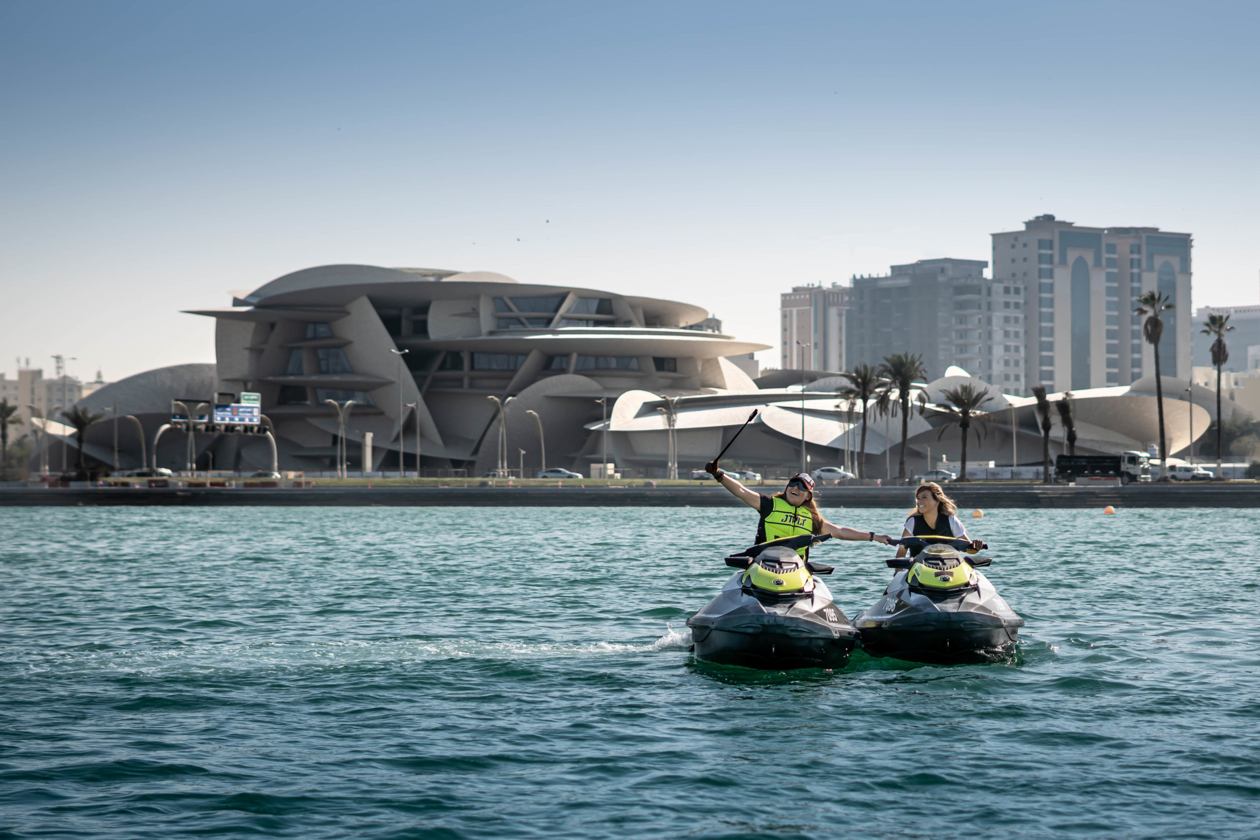 Katars Hauptstadt mit dem Jetski erkunden | Jetski in Katar