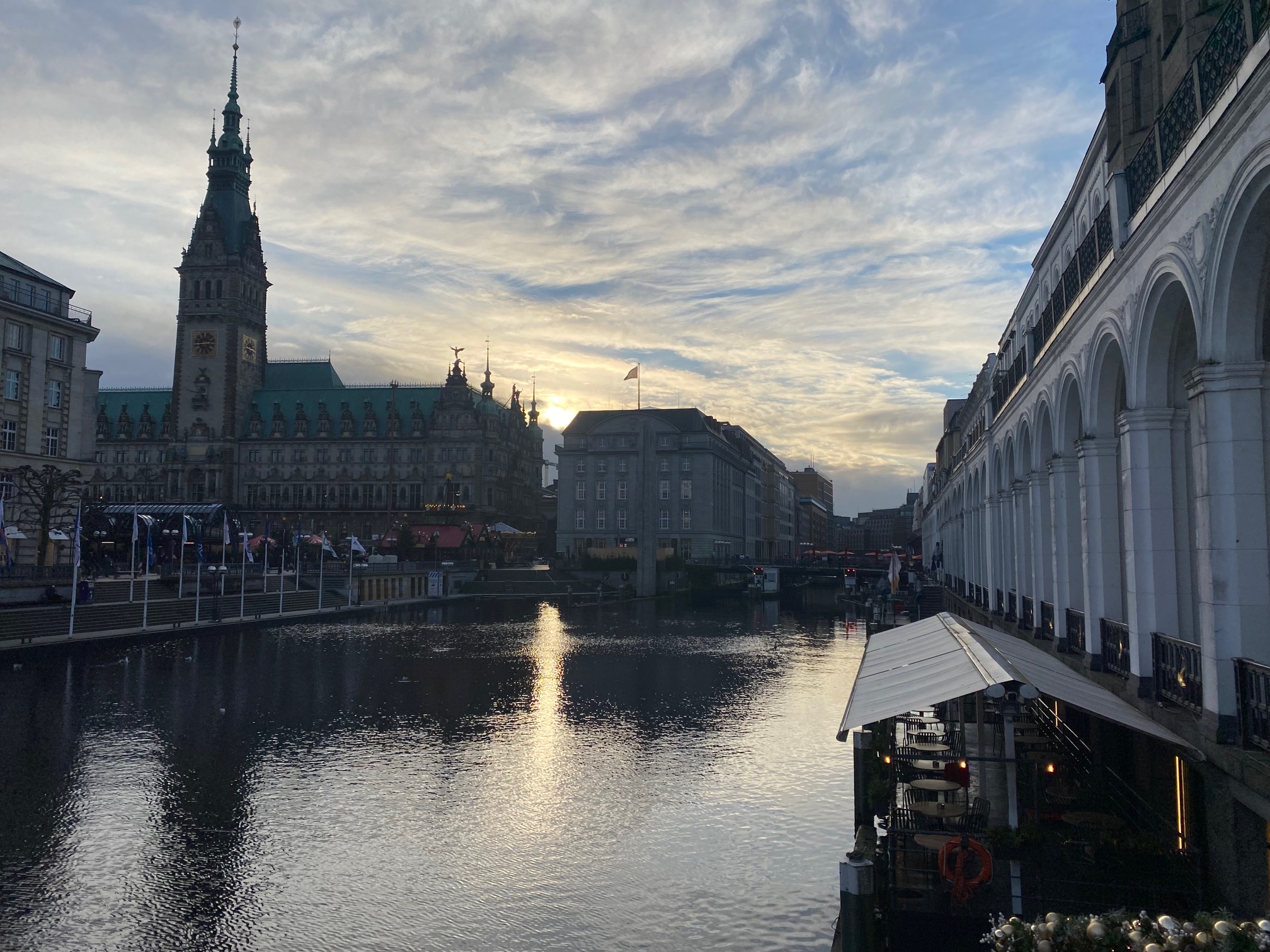 Hamburg hat viel zu bieten - sowohl am Tage als auch in Sachen Nightlife