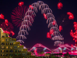 4,7 km langes pyromusikalisches Spektakel zu Neujahr