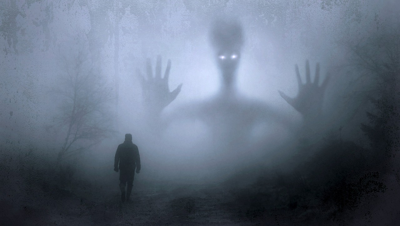 fAngstgespenst im Nebel antasy-2847724_1280 | Angstgespenst im Nebel