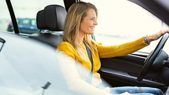 Autofahrerin | Autofahrerin