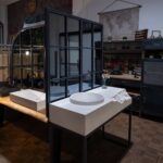 Insgesamt ist Loftmarkt eine erstklassige Adresse für alle, die auf der Suche nach hochwertigen Lofttüren, -elementen und Möbeln im industriellen Look sind.