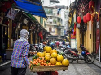 Straßenverkäufer in Hanoi