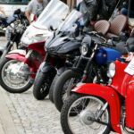 Verschiedene Zweiradkuriositäten zum Bikertag