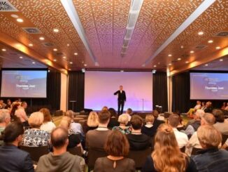 Thorsten Jost spricht beim Jahreskongress der BGW