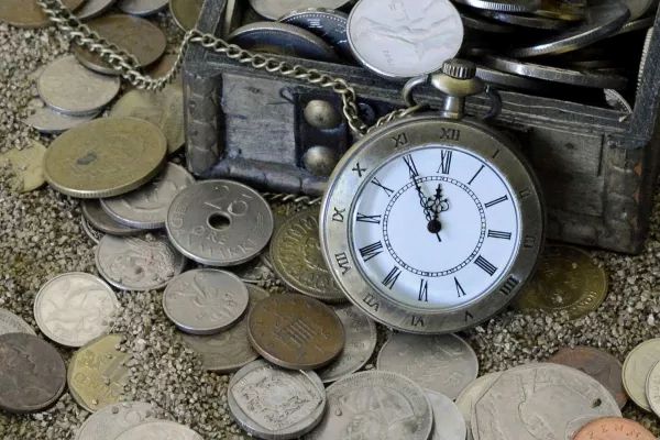 Historische Münzen und Uhr | Historische Münzen und Uhr