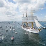 Windjammerparade, angeführt durch die Gorch Fock