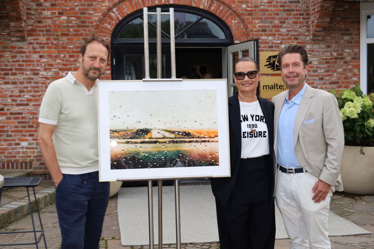 Stefan Acs, Fotografin Jenny Jürgens und Kai-Andre Müller