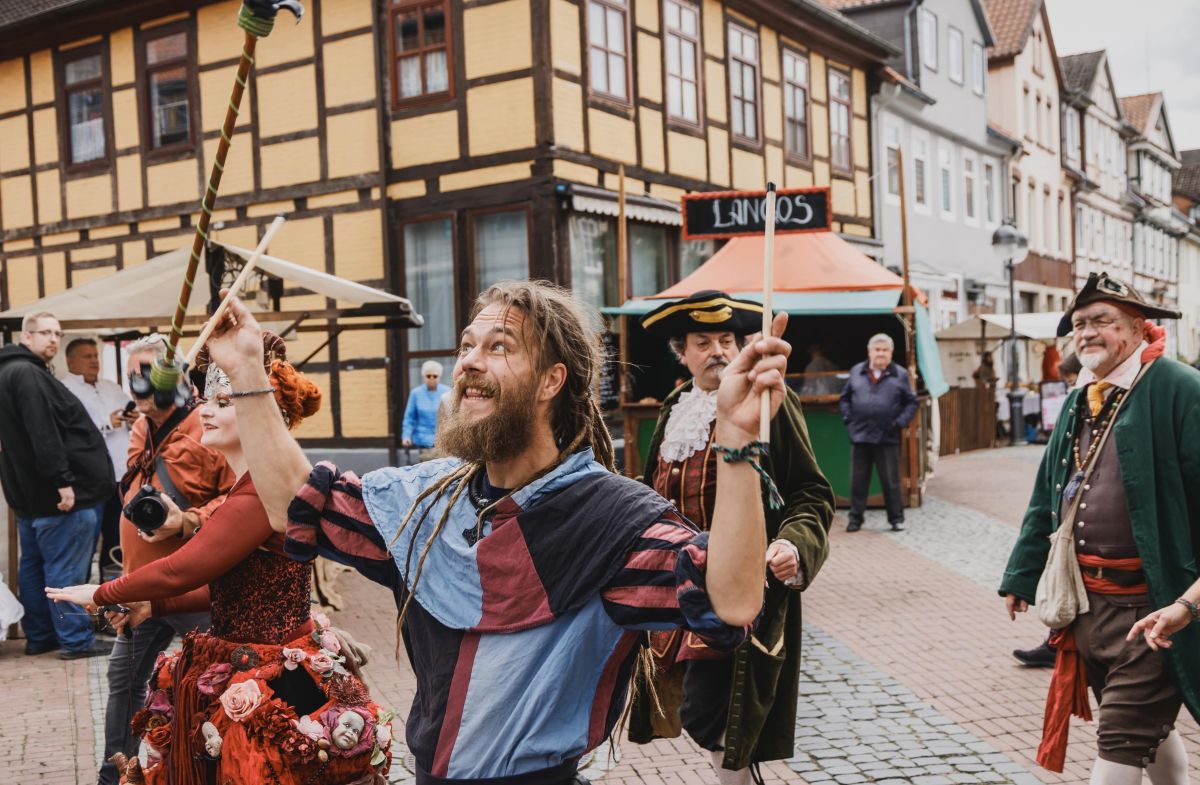 Gaukler auf dem Hansefest in Uelzen | Gaukler auf dem Hansefest in Uelzen