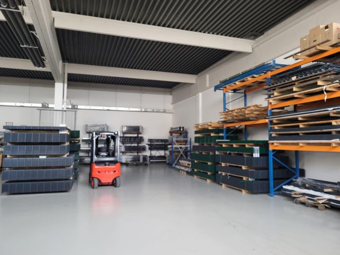 Im Lager ist die Auswahl groß - sofort lieferbar