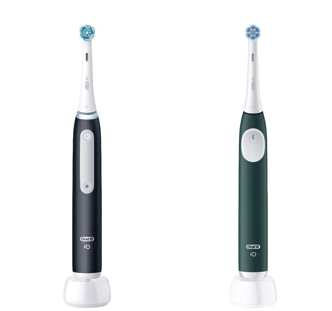 Oral-B iO3 (Links) und iO2 (Rechts) zählen zu den bestbewerteten elektrischen Zahnbürsten