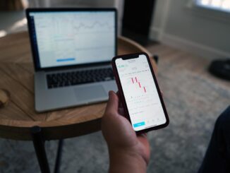 Trading on the Smartphone