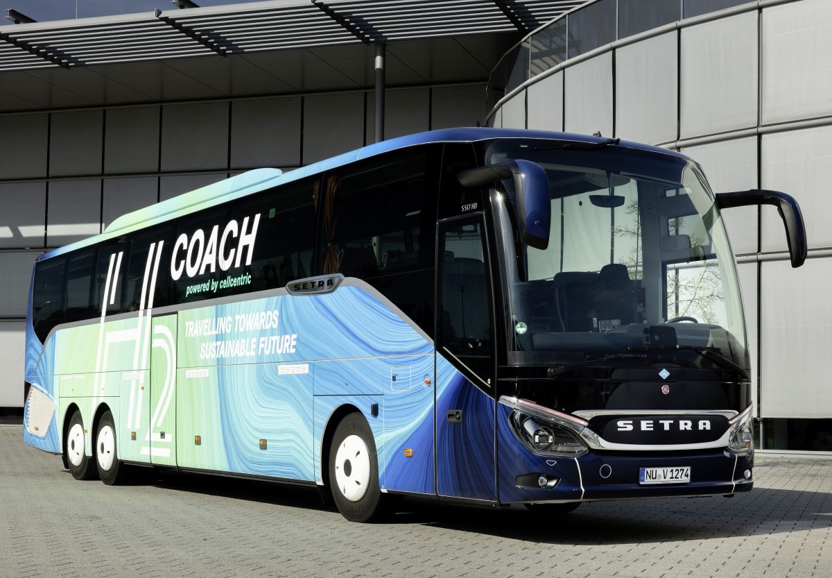 "H2 Coach" von FEV und Daimler Buses