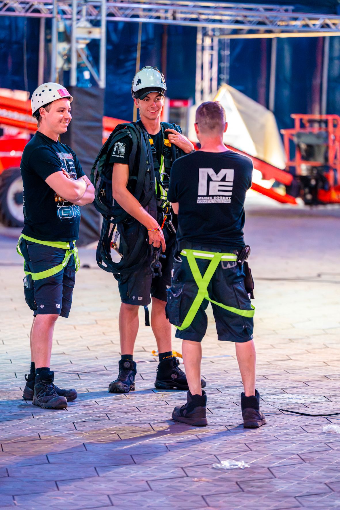 AIRBEAT ONE - Auf- und Abbauteam