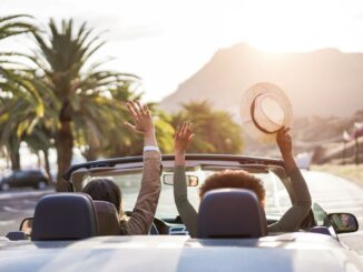 Im Auto frei durch Traumlandschaften gleiten