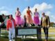 Ballerinen, Jens-Christian Wandt, Gastgeber Anja und Claas-Erik Johannsen vor dem Benen-Diken-Hof