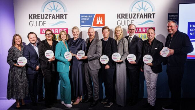 Alle Preisträger der Kreuzfahrt Guide Awards 2026 auf einen Blick (v. l.): Anouchka Gerlach (Riverside Luxury Cruises), Maximilian Block und Victoria Seidel (Sea Cloud Cruises), Lisa Wilken (Hapag-Lloyd Cruises), Pia Kuusisto und Marius Riebandt (Havila Voyages), Benjamin Krumpen (Phoenix Reisen), Wybcke Meier (TUI Cruises/Mein Schiff), Daniel Kierkemann-Rott (Explora Journeys), Arik Vollmer (Royal Caribbean) und Alexander Ewig (AIDA Cruises)
