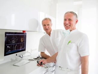 Daten beim Zahnartzt werden unmittelbar weiterverwendet und dadurch verschiedene Arbeitsschritte vernetzt