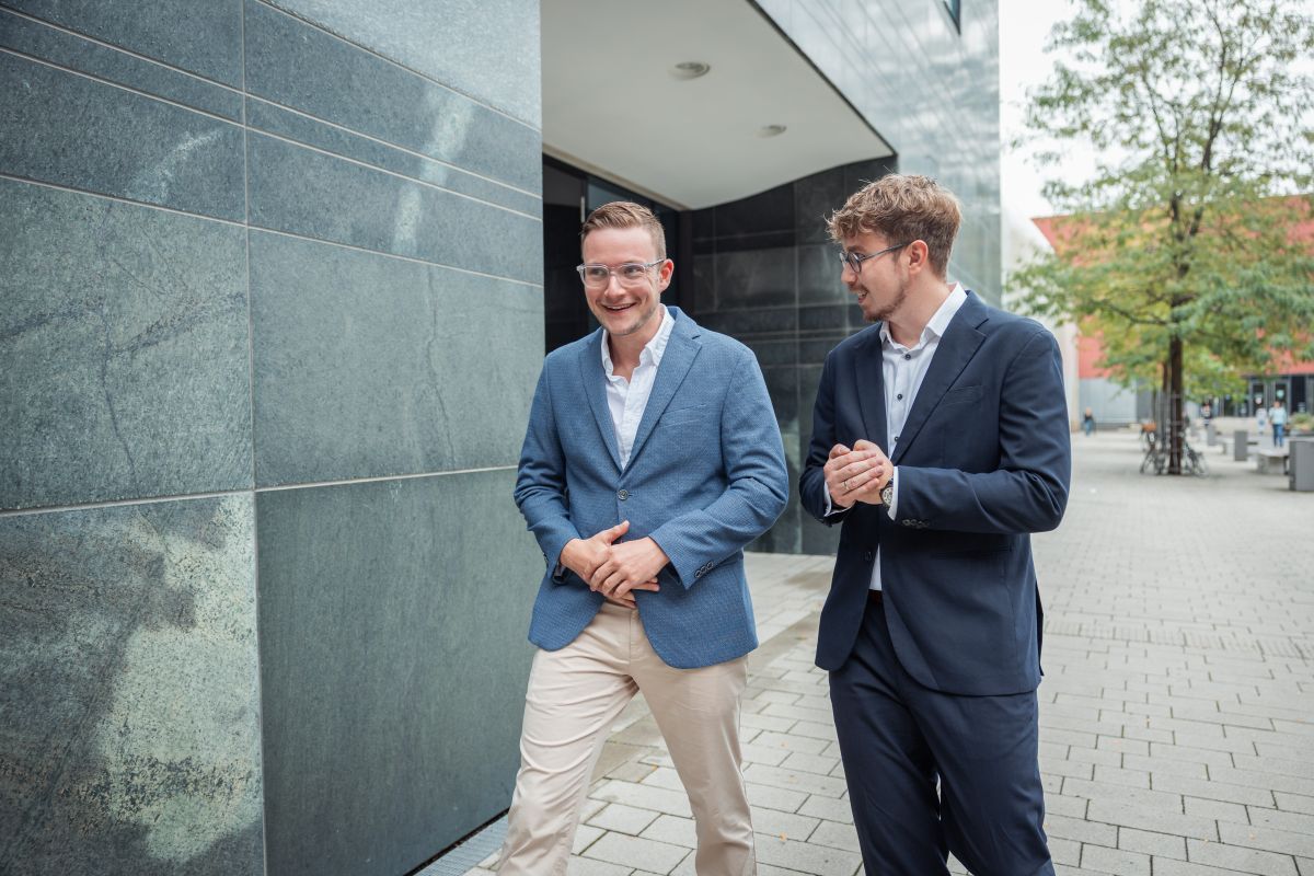 Simon Reintjes und Calvin Crustewitz